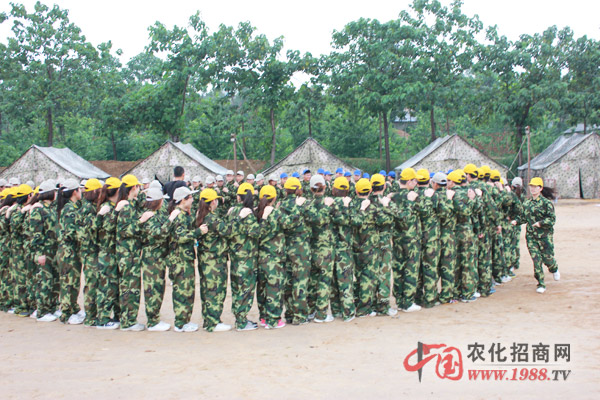 �Ҟ����������˞���