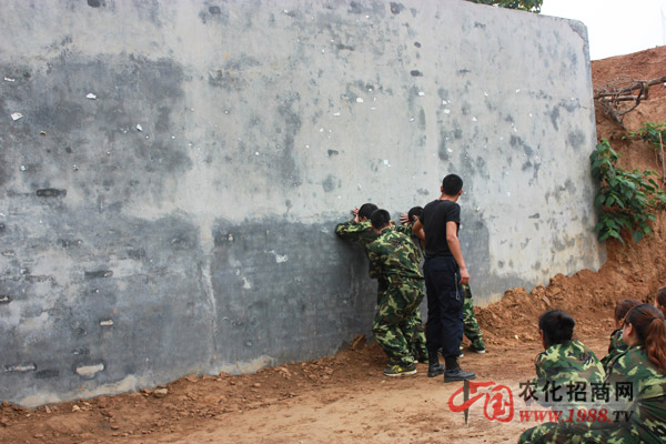 ���I(y��)��