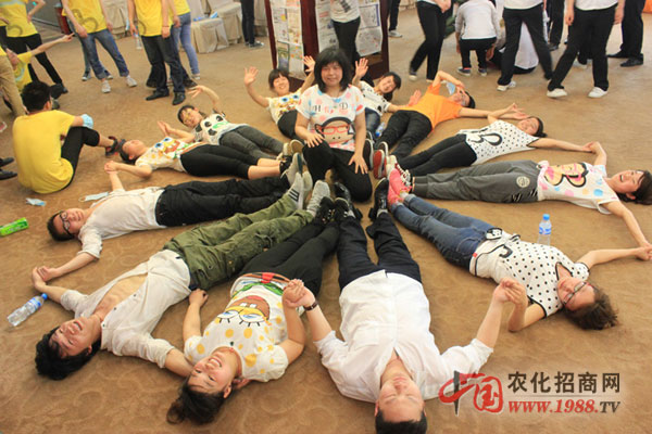 �]������������ֻ�������F�