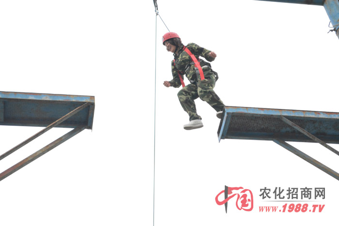 �ڶ����������҂���������˵��Ŀ�Ǹ߿Ք����@�ǂ�����(zh��n)���ҵ�һ���Ŀ��