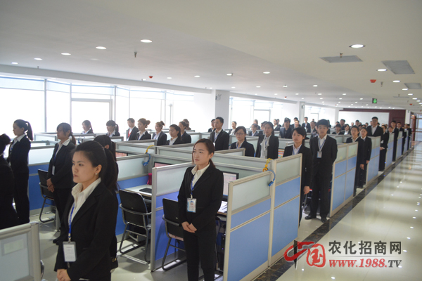 ���L���������