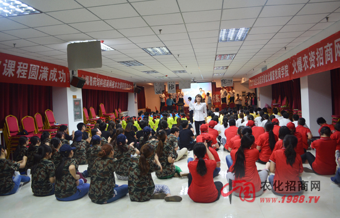 ͻ���������l(f��)�F(xi��n)�挍(sh��)���Լ�