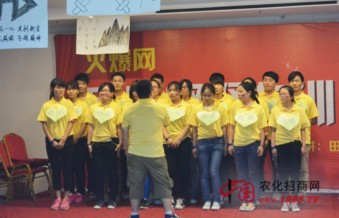 ��Խ�Լ���ͻ�ƘO�����ҵ�����������