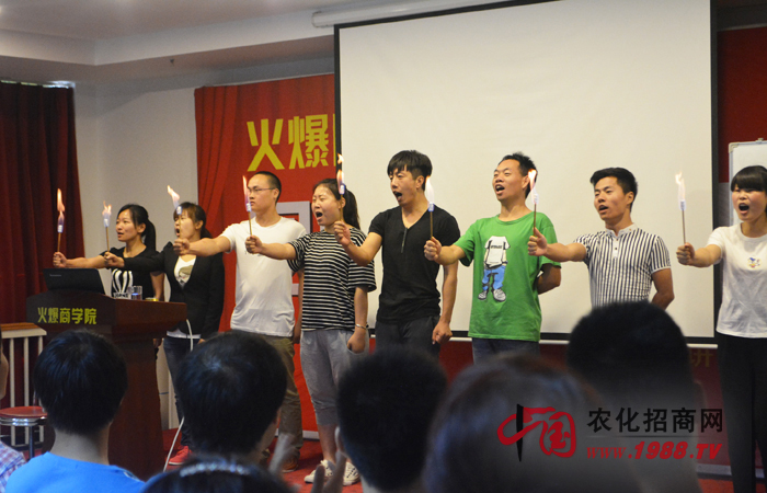 ����һ���ǈF(tu��n)�(du��)������һ����ǈF(tu��n)�(du��)