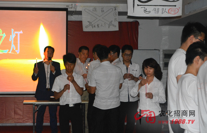 Փ���B(y��ng)�F(tu��n)�(du��)��������}