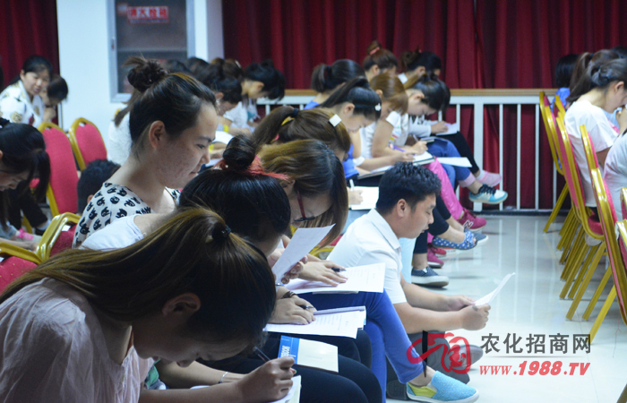 �𱬃������F���P�P����������֮·