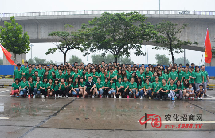 ���θ���