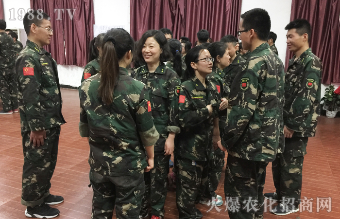 ĥ�����������l��ͻ����������o(w��)����