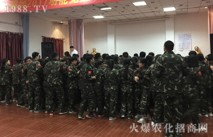 �����ĸ�׃�ń����_(k��i)ʼ