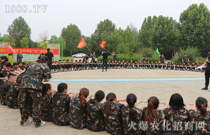 ���Լ����еĐ�ħ�����ܳ�Խ����