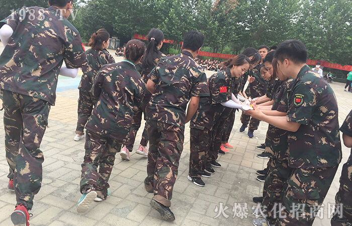 �F(tu��n)�Y(ji��)һ�����¸�ǰ��