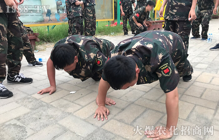 �ġ��ġ����l(f��)���^��ǰ����