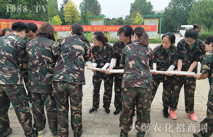 ��Ȼ�x�����h(yu��n)�� ��ֻ��L(f��ng)����