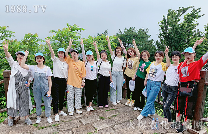 �𱬾W(w��ng)���(y��ng)֮�á����؜ؚvʷ ���мtɫ����