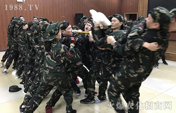 團結一心，眾志成城