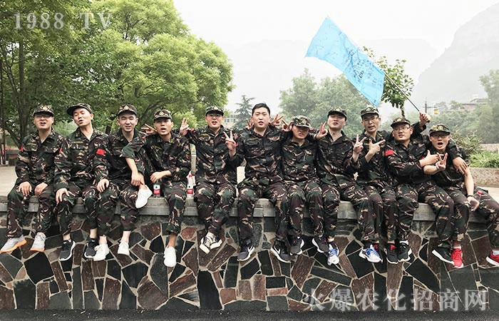 團結一心，眾志成城