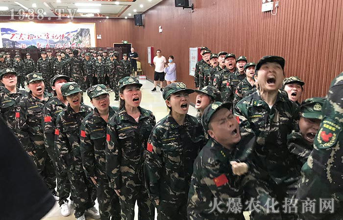 眾人拾柴火焰高 齊心協(xié)力創(chuàng)佳績