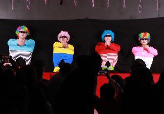 �ഺ��(chu��ng)�⡶С���衷����һ��high��