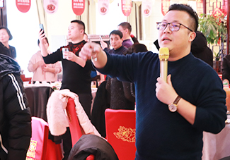 �𱬾W(w��ng)ȫ�w�T���R��һ�ù���ʢ����