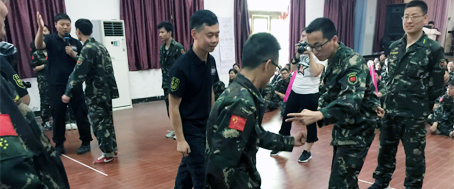 為榮譽(yù)，我們竭盡全力；為成功，我們奮爭(zhēng)秒息！