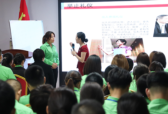 �����������ԶY���ˣ��𱬾W(w��ng)���˼�Ӗ(x��n)�̄�(w��)�Y�x��